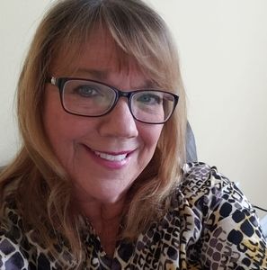 Meet your Posher, Sally